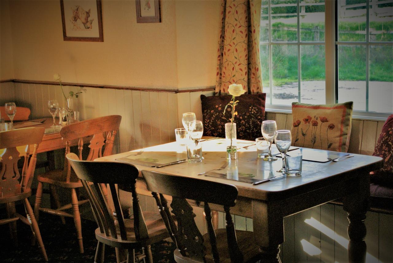 Anchor Inn Oake Ngoại thất bức ảnh